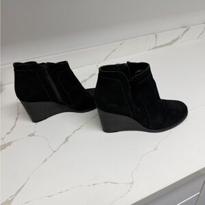 Lucky Brand Women's Black Wedge Ankle Boots